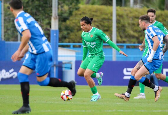 LUISAO MACÍAS FICHA POR EL RC DEPORTIVO